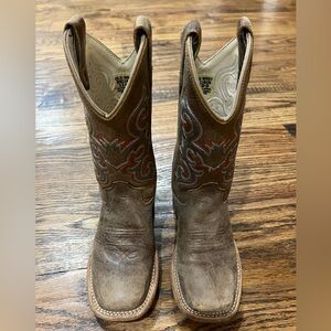Old West youth cowboy boots size 12- great condition